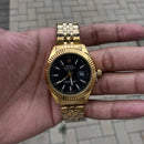 Rolex Oyster Perpetual Dourado Fundo Preto