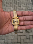 CASIO VINTAGE QUARTZ DOURADO