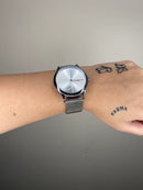 CALVIN KLEIN MINIMALISTA PRATA-BRANCO