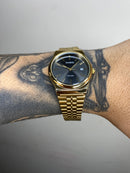 CASIO QUARTZ MTP DOURADO FUNDO PRETO