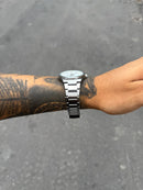 CASIO QUARTZ EDIFICE FUNDO BRANCO