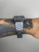 CASIO QUARTZ OCTA DIG PRATA FUNDO PRETO